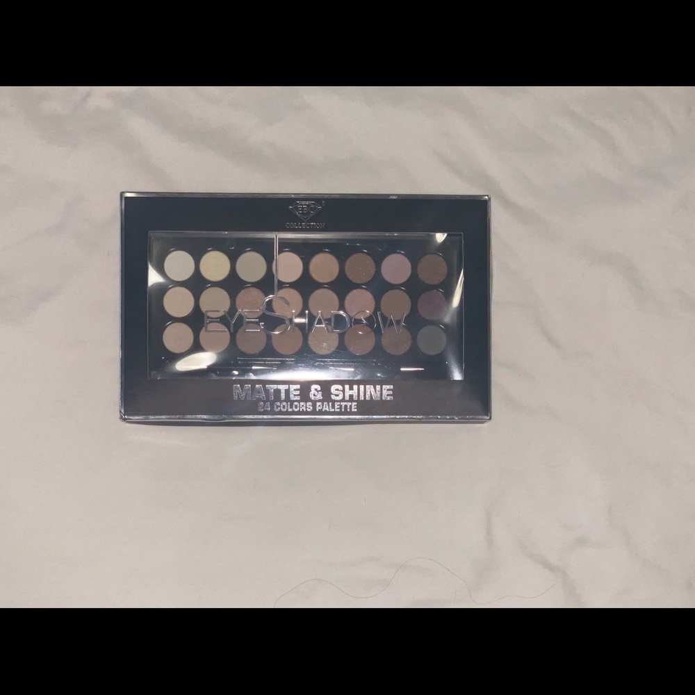 Matte Eyeshadow palette
